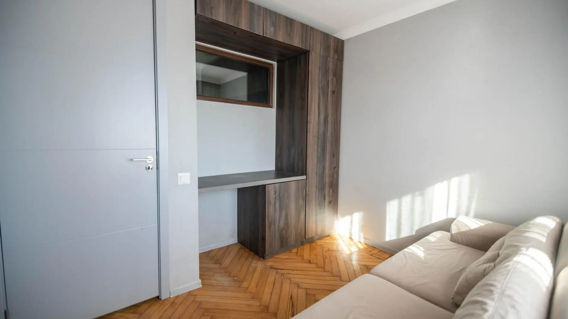 Apartment Cozy 1Br Apt In Batumi - By Wehost