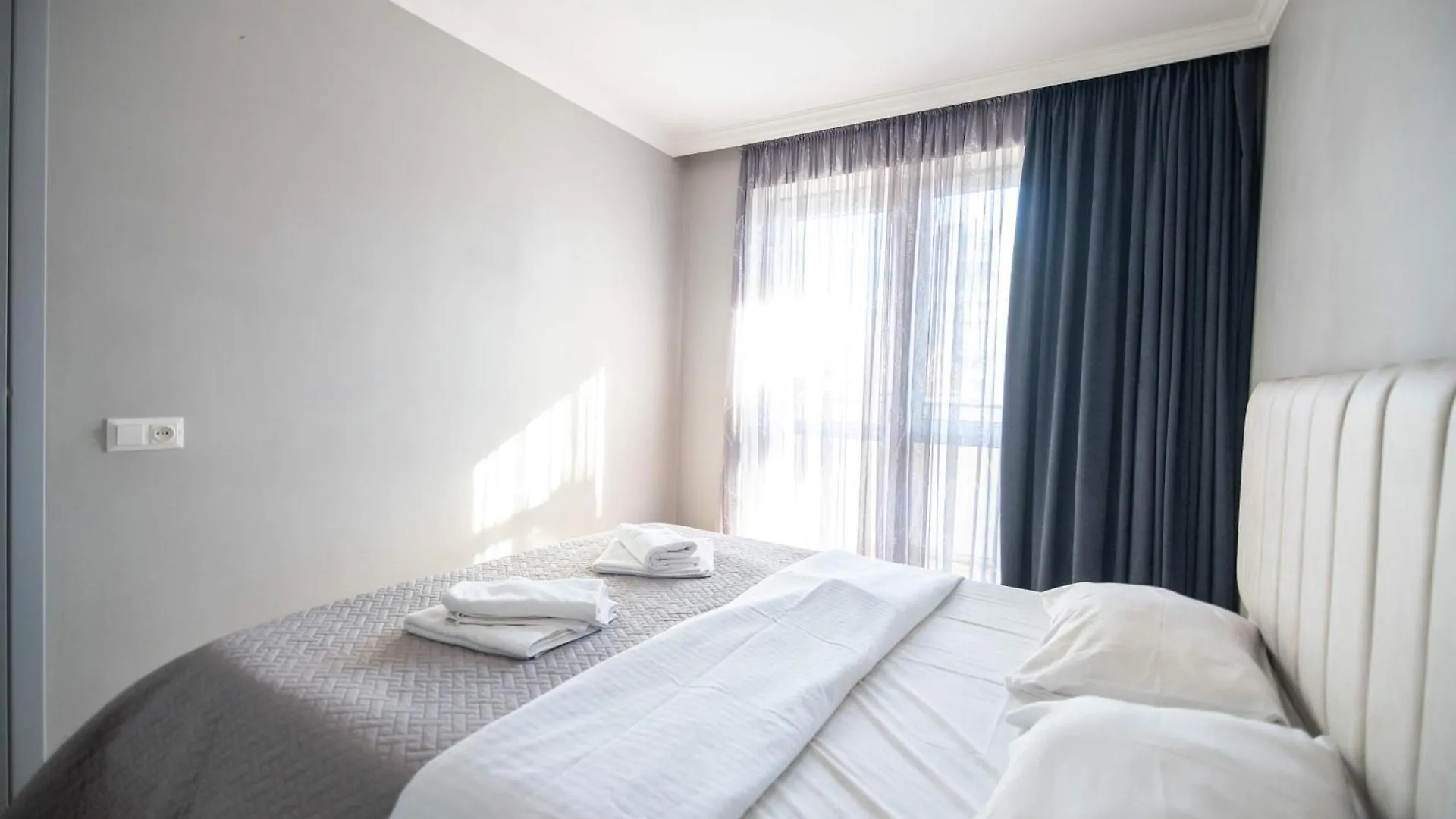Apartment Cozy 1Br Apt In Batumi - By Wehost