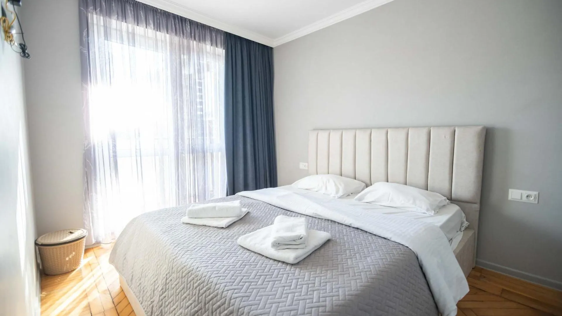 Cozy 1Br Apt In Batumi - By Wehost
